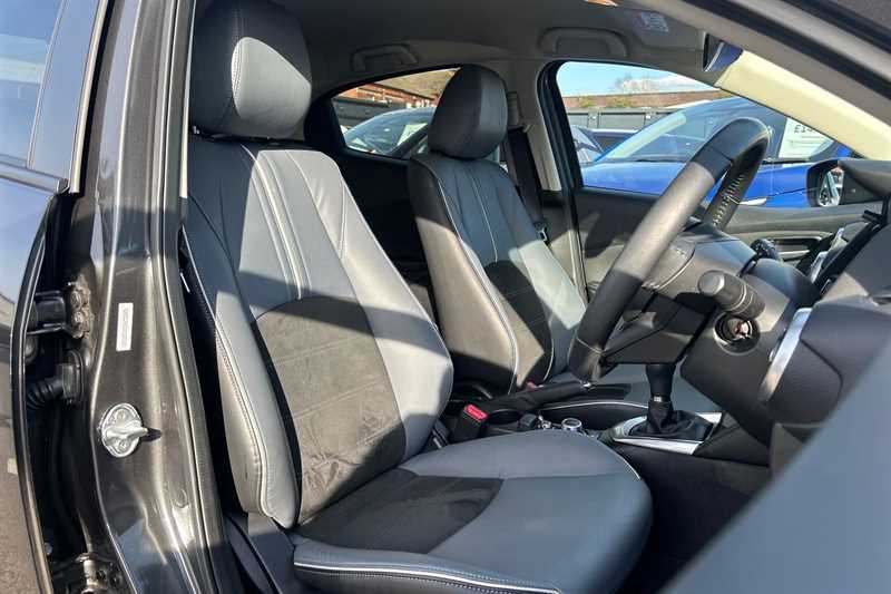 Used Mazda Mazda2 2023 for sale - 78103299: Photo 24