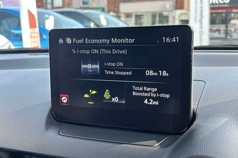 Used Mazda Mazda2 2023 for sale - 78103299: Photo 32