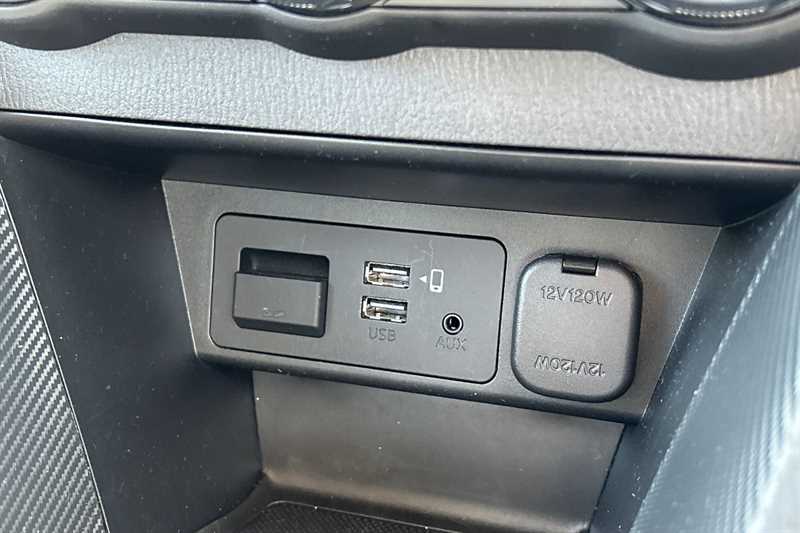 Used Mazda Mazda2 2023 for sale - 78103299: Photo 38