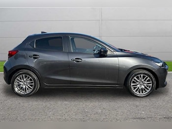 Used Mazda Mazda2 2023 for sale - 78103299: Photo