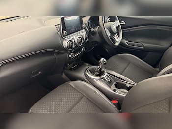 Used Nissan Juke 2023 for sale - 79535002: Photo
