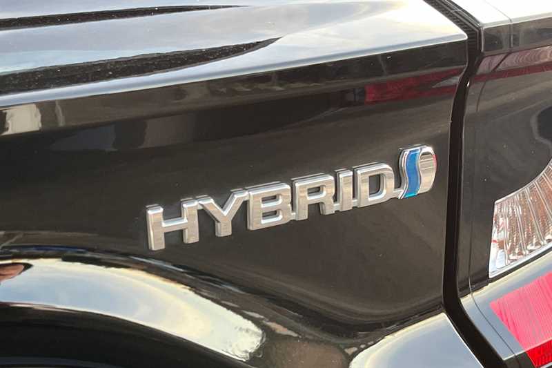 Used Toyota Yaris 2021 for sale - 76648401: Photo 28