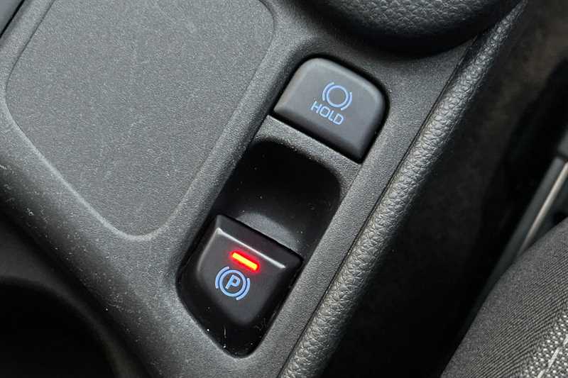 Used Toyota Yaris 2021 for sale - 76648401: Photo 35