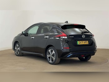 Used Nissan Leaf 2021 for sale - 77401440: Photo