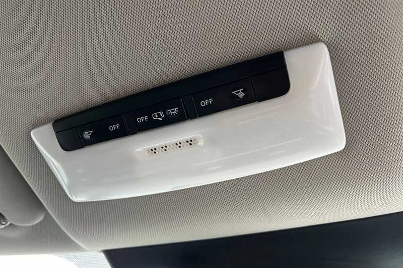 Used Nissan Leaf 2021 for sale - 77401440: Photo 40