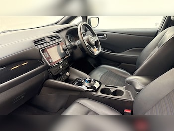 Used Nissan Leaf 2022 for sale - 78377783: Photo