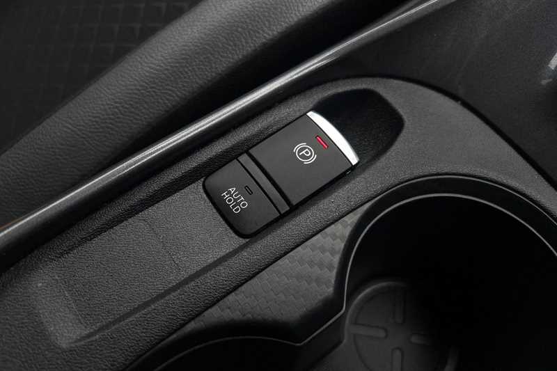 Used Nissan Juke 2023 for sale - 77674105: Photo 35