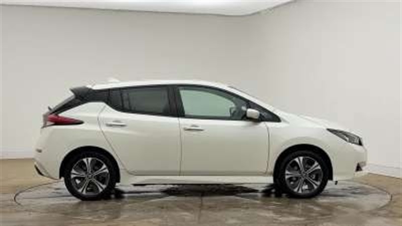 Used Nissan Leaf 2021 for sale - 77158211: Photo 4