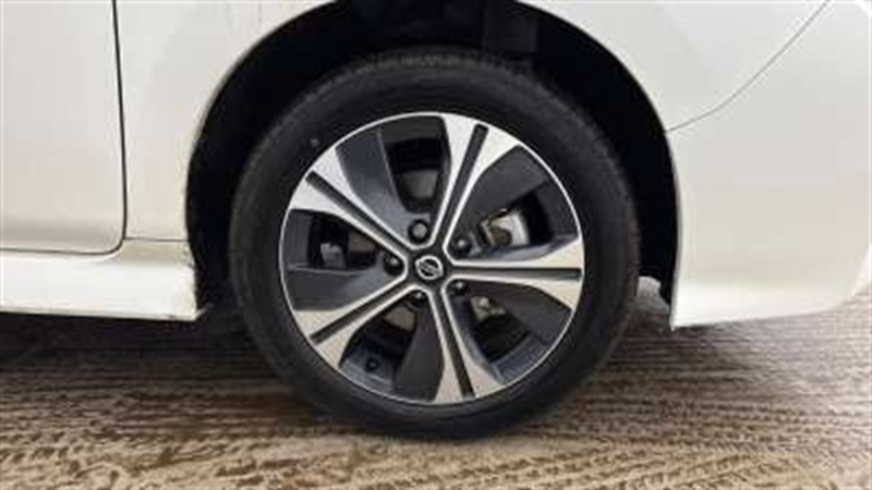 Used Nissan Leaf 2021 for sale - 77158211: Photo 6