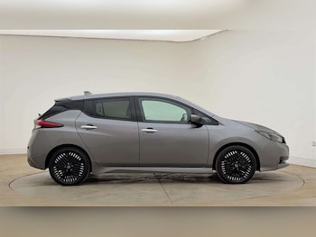 Used Nissan Leaf 2023 for sale - 78377779: Photo