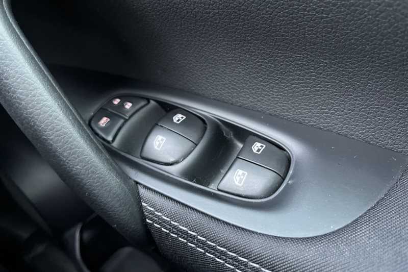 Used Nissan Qashqai 2021 for sale - 77111973: Photo 24