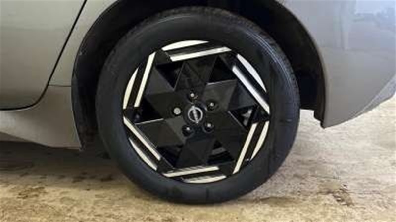 Used Nissan Leaf 2022 for sale - 76204268: Photo 6
