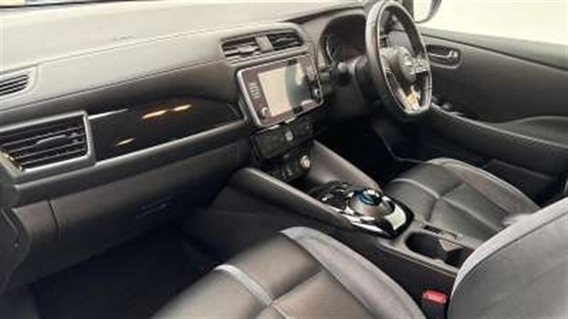 Used Nissan Leaf 2022 for sale - 77158212: Photo 2