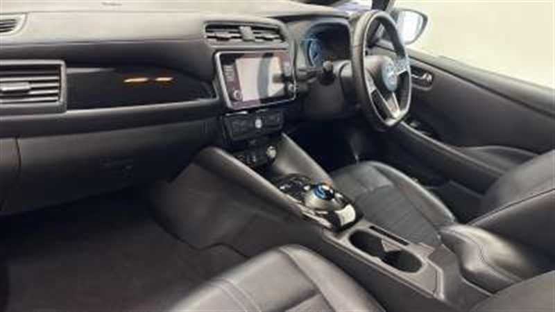 Used Nissan Leaf 2022 for sale - 76954636: Photo 2