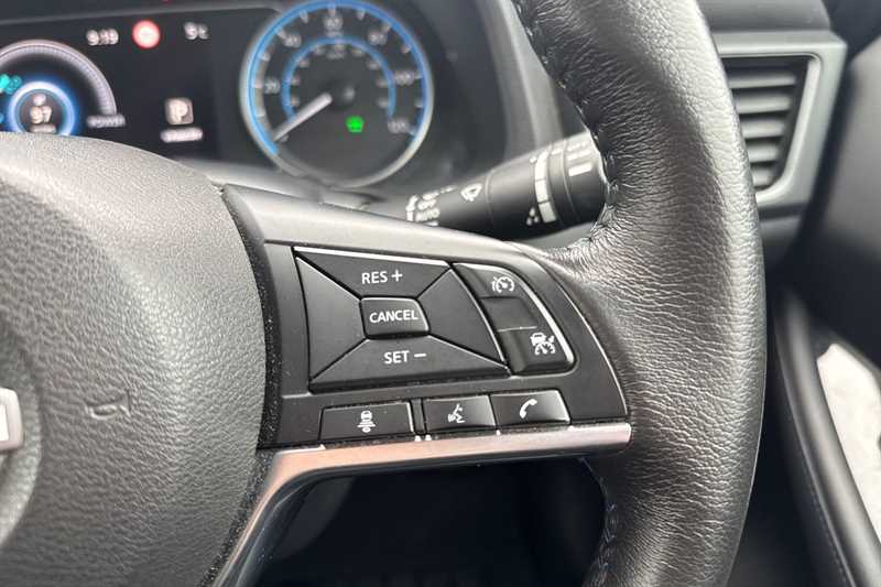 Used Nissan Leaf 2022 for sale - 77401441: Photo 30