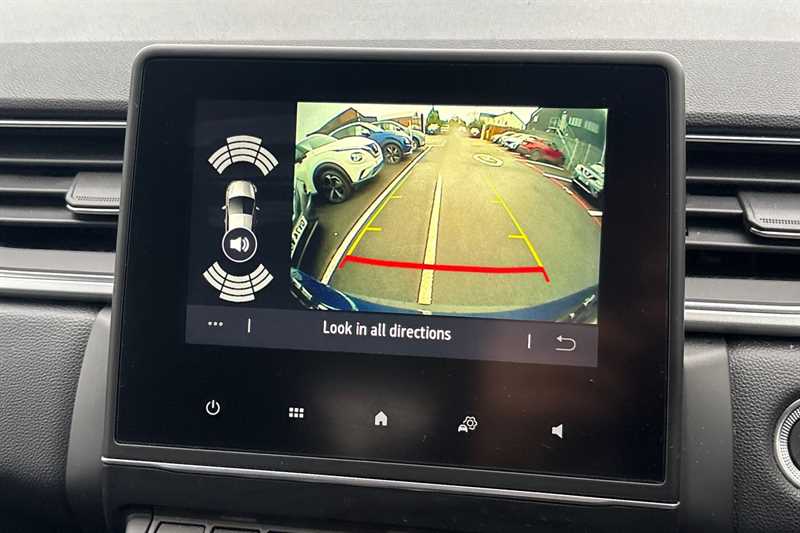 Used Renault Captur 2024 for sale - 76587152: Photo 30