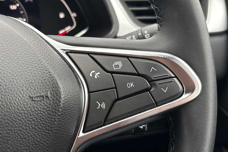 Used Renault Captur 2024 for sale - 76587152: Photo 34