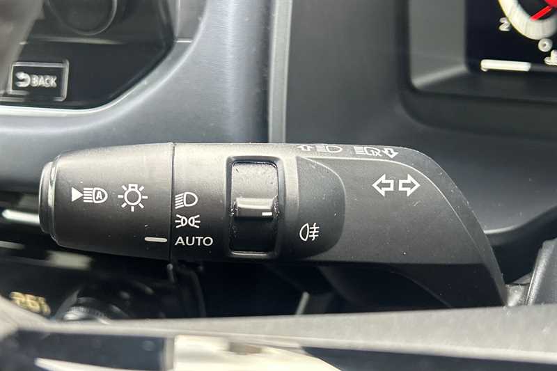 Used Nissan Qashqai 2021 for sale - 76372648: Photo 47