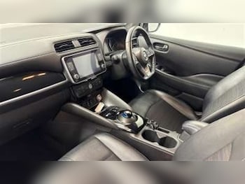 Used Nissan Leaf 2022 for sale - 76978136: Photo