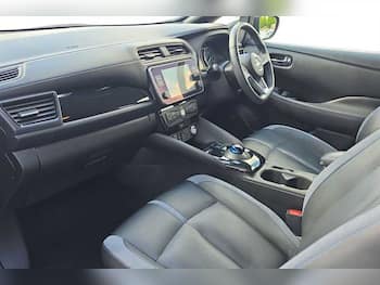Used Nissan Leaf 2022 for sale - 79534997: Photo
