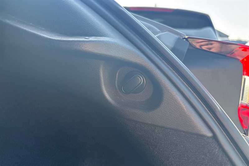 Used Nissan Juke 2023 for sale - 78206940: Photo 33