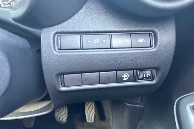 Used Nissan Juke 2023 for sale - 78206940: Photo 38