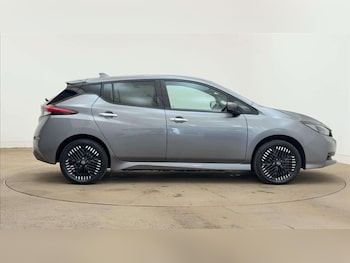 Used Nissan Leaf 2022 for sale - 78610365: Photo