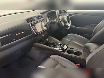 Used Nissan Leaf 2022 for sale - 78603540: Photo