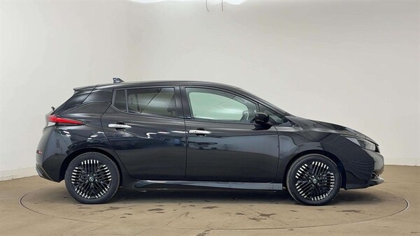 Used Nissan Leaf 2022 for sale - 76297725: Photo 4