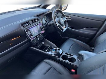 Used Nissan Leaf 2022 for sale - 79171000: Photo