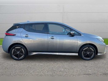 Used Nissan Leaf 2022 for sale - 79171000: Photo