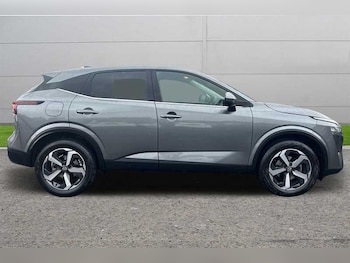 Used Nissan Qashqai 2023 for sale - 75771684: Photo