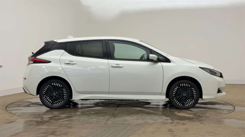 Used Nissan Leaf 2022 for sale - 76575395: Photo 4