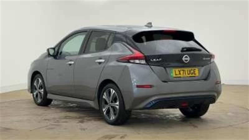 Used Nissan Leaf 2021 for sale - 76204399: Photo 3