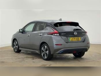 Used Nissan Leaf 2021 for sale - 76204399: Photo