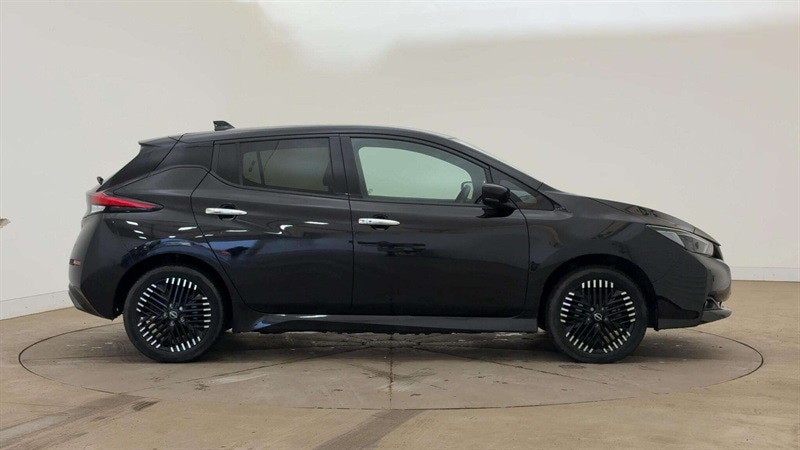 Used Nissan Leaf 2022 for sale - 76717782: Photo 4