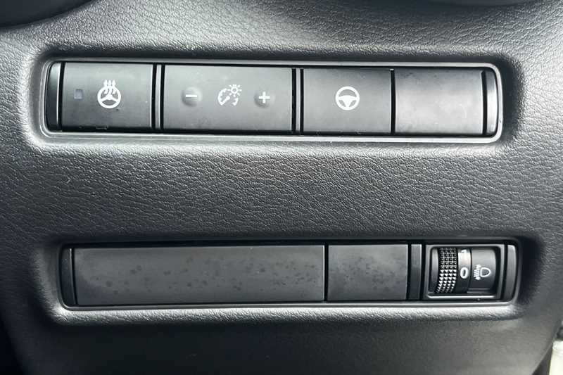 Used Nissan Juke 2025 for sale - 76954622: Photo 30