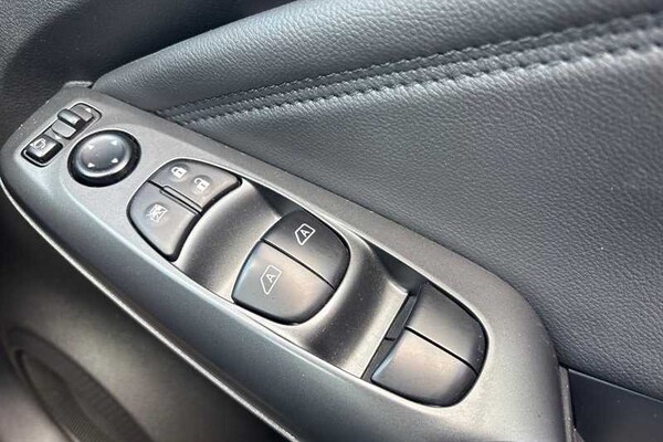 Used Nissan Juke 2024 for sale - 75710328: Photo 19