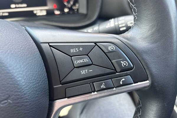 Used Nissan Juke 2024 for sale - 75710328: Photo 23