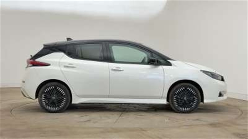 Used Nissan Leaf 2022 for sale - 76954638: Photo 4