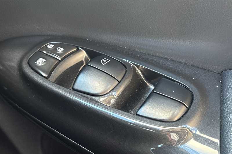 Used Nissan Juke 2018 for sale - 76074654: Photo 19