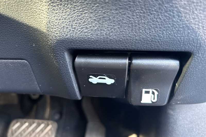 Used Nissan Juke 2018 for sale - 76074654: Photo 36