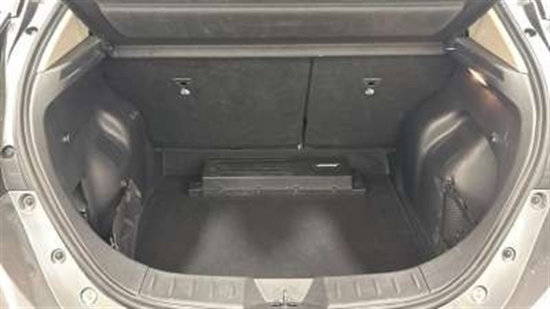 Used Nissan Leaf 2022 for sale - 76204397: Photo 5