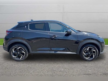 Used Nissan Juke 2023 for sale - 79147302: Photo