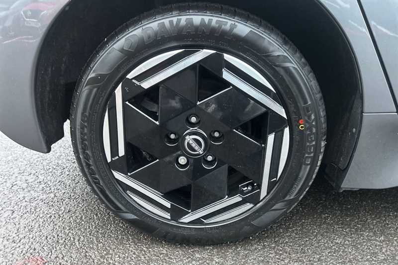 Used Nissan Leaf 2022 for sale - 76717780: Photo 25