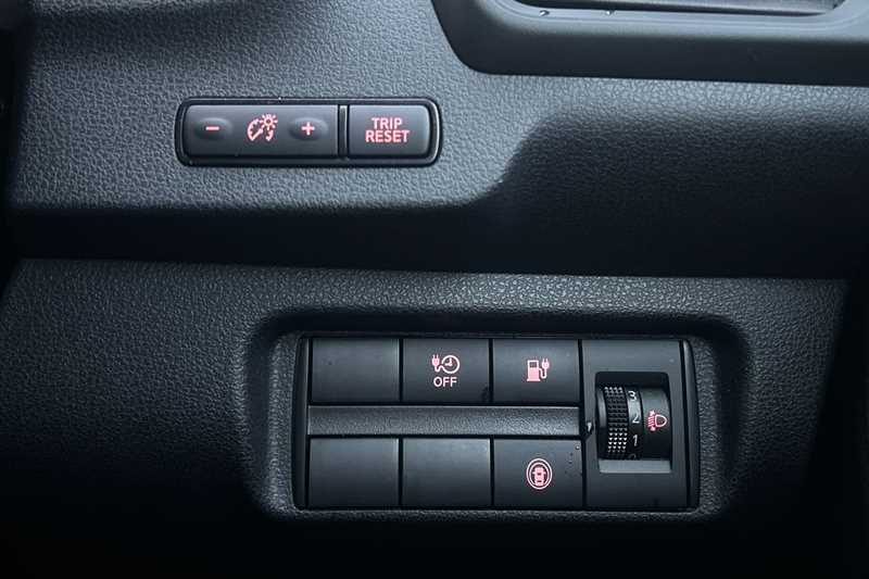 Used Nissan Leaf 2022 for sale - 76717780: Photo 34