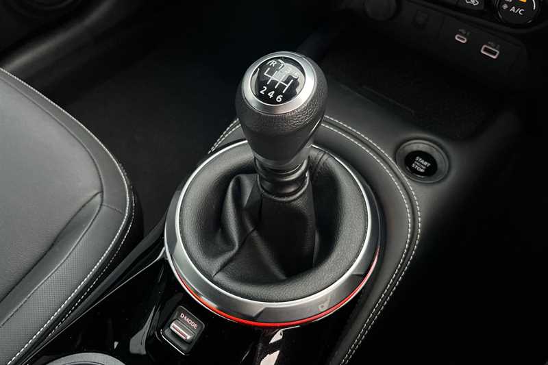 Used Nissan Juke 2024 for sale - 76372696: Photo 44