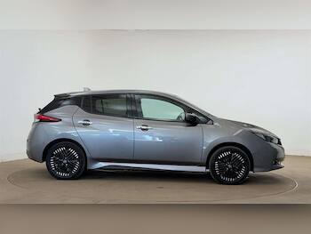 Used Nissan Leaf 2022 for sale - 79671551: Photo