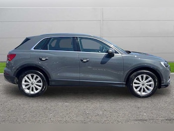 Used Audi Q3 2023 for sale - 79014303: Photo