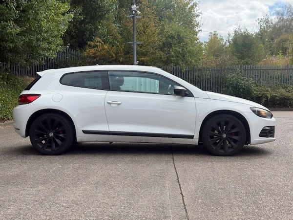Used Volkswagen Scirocco 2009 for sale - 75691937: Photo 6